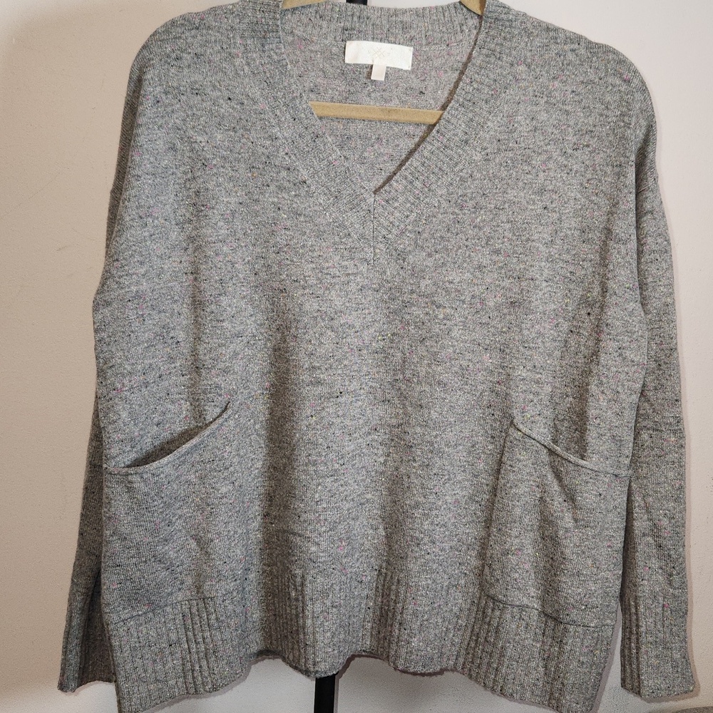 Lisa Todd Gray Textured Cashmere V-neck Sweater Size XS Oversized 22.5" Chest